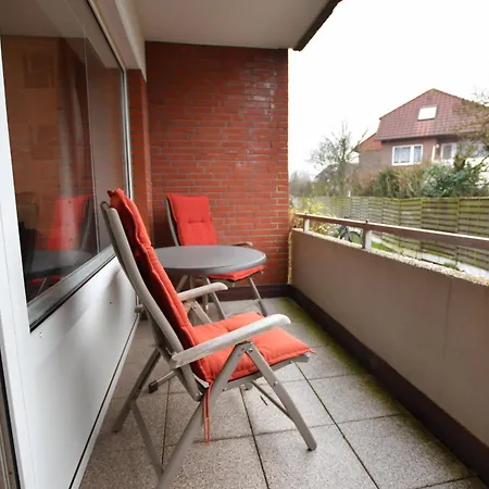Holly, 44b Borkum